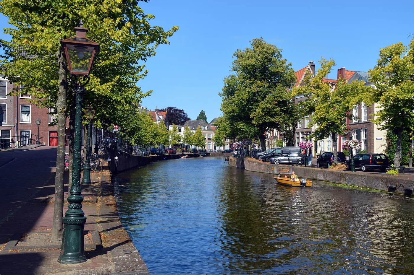 Het Rapenburg in Leiden